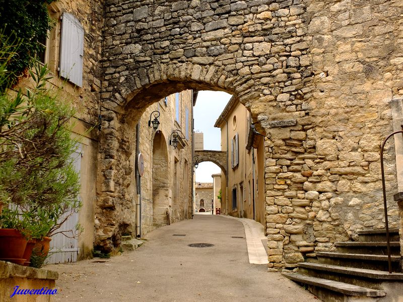 Lacoste (Vaucluse)