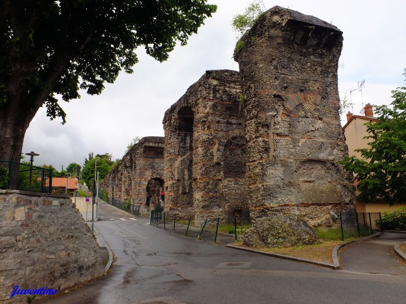 Aqueduc du Gier