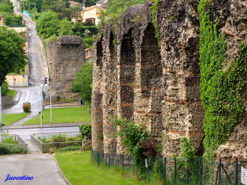 Aqueduc du Gier