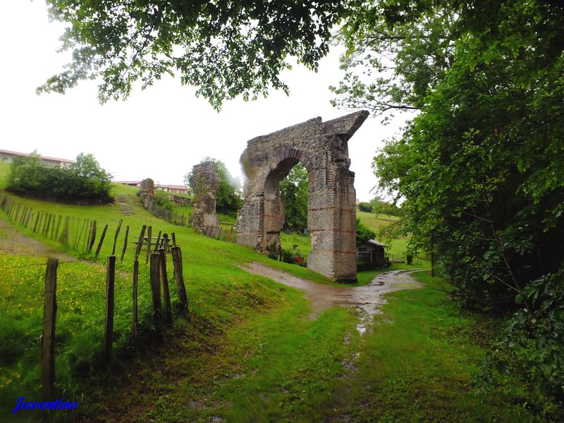 Aqueduc du Gier