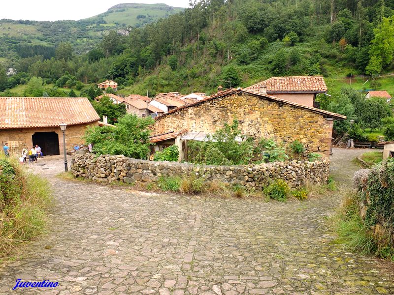 Carmona (Cantabria)