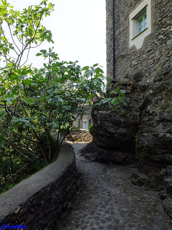 Castelbianco (Savona, Liguria)