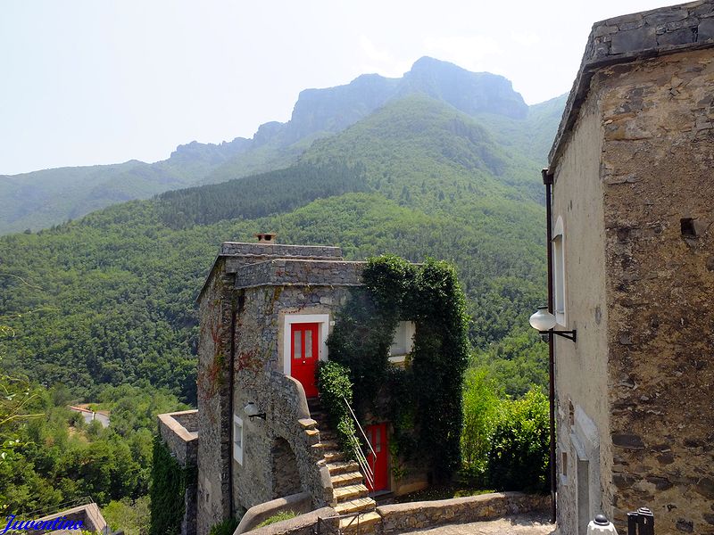 Castelbianco (Savona, Liguria)