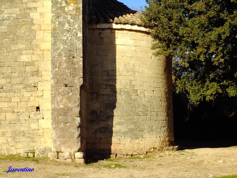 Chapelle Saint-Caprais à Castillon-du-Gard