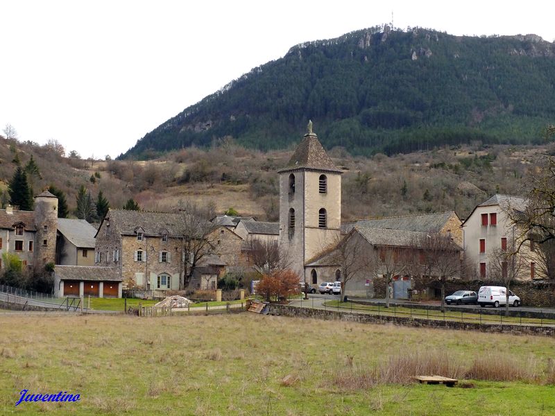 Collégiale Notre-Dame de Quézac