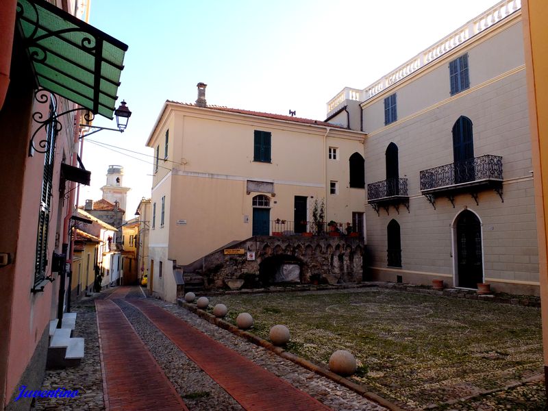 Diano Castello (Imperia, Liguria)