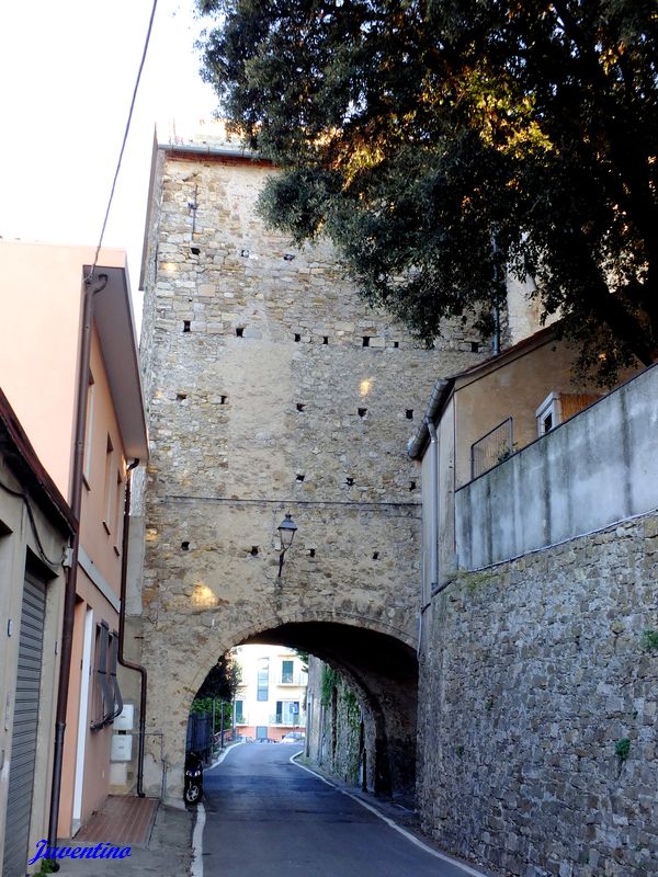 Diano Castello (Imperia, Liguria)