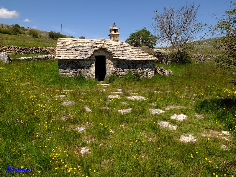 Le Villaret sur le Causse Méjan