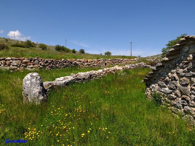 Le Villaret sur le Causse Méjan