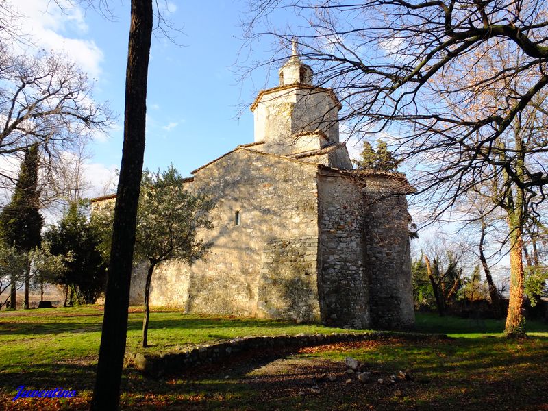 Chapelle N.D. de Mayran à St-Victor-la-Coste