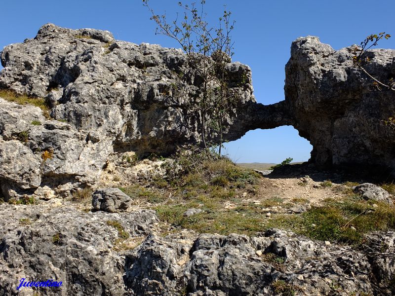 Chaos de Nîmes-le-Vieux