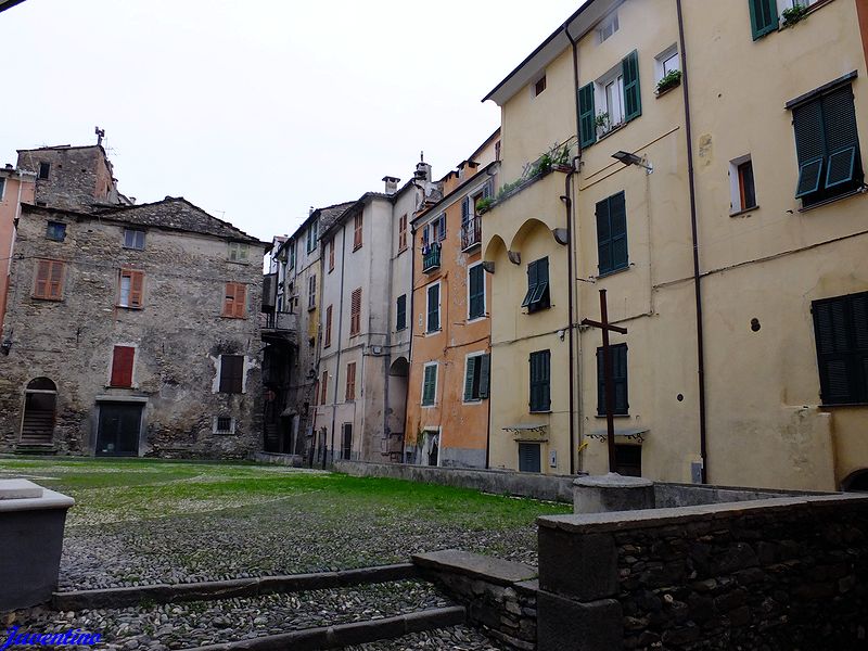 Pieve di Teco (Imperia, Liguria)