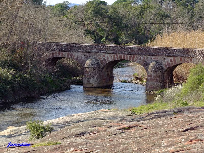 Pont actuel proche du Pont Romain (Plaine des Maures)