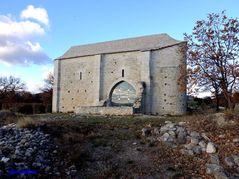 Chapelle St-Etienne de la Clastre à St-Hilaire-d'Ozilhan