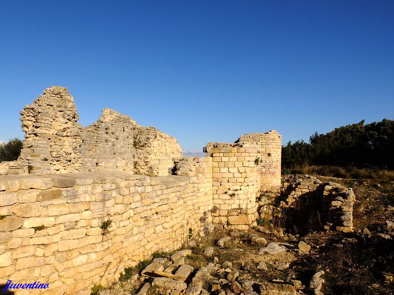 Chapelle St-Jean de Rouzigue à Laudun-l'Ardoise