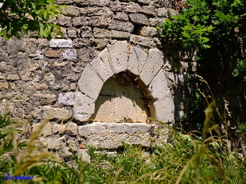 Chapelle St-Laurent à Entrechaux