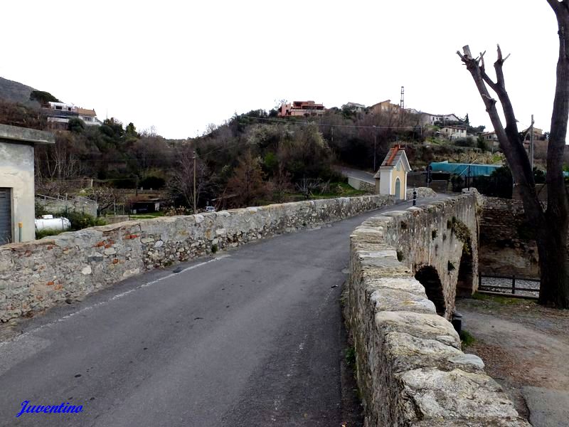 Toirano (Savona, Liguria)