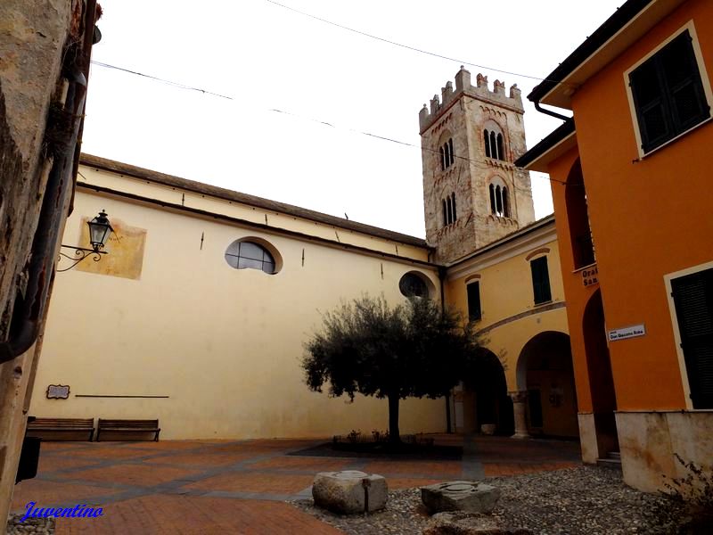 Toirano (Savona, Liguria)