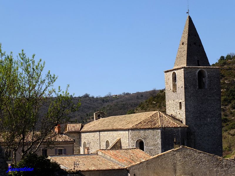 Eglise Notre-Dame de l'Assomption à Gras (Ardèche)