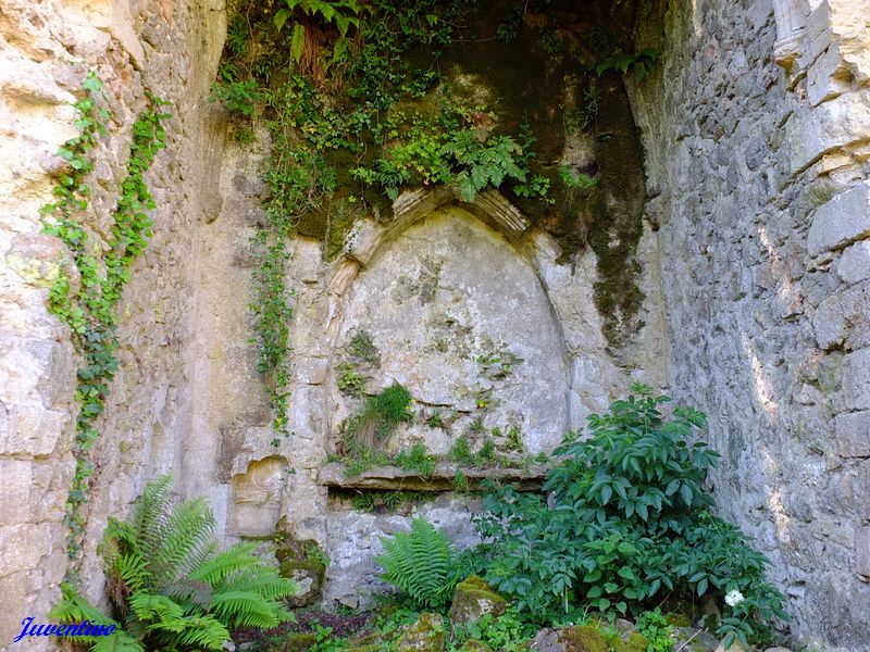 Notre-Dame de Laval à Peyrusse-le-Roc